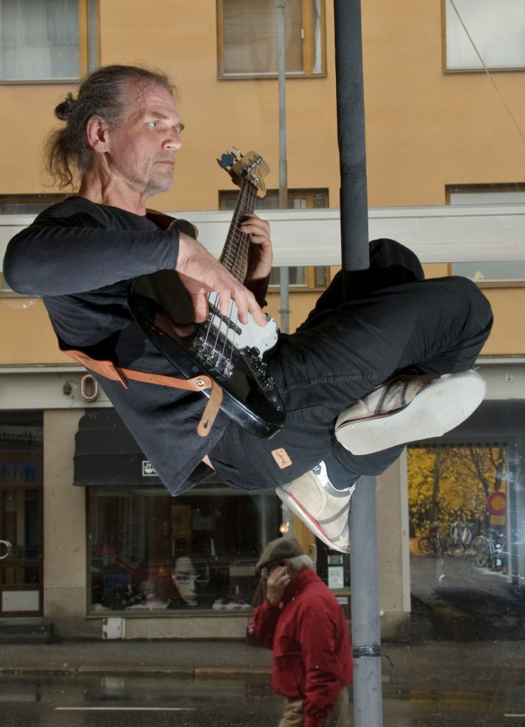 Esiintyjä, performer: Eero Virtanen. Kuvaaja, photographer: Jarmo Lahtinen